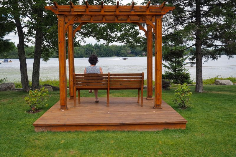 What To Expect During A Professional Pergola Installation Project